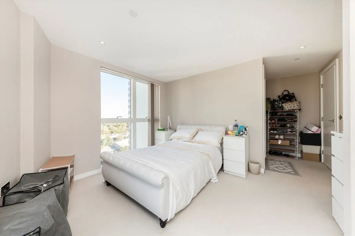 Pump House Crescent, TW8, photo 5