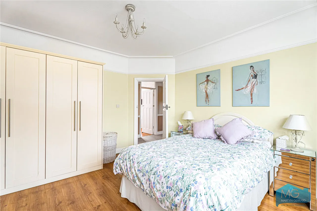 Woodland Way, London, N21, photo 16