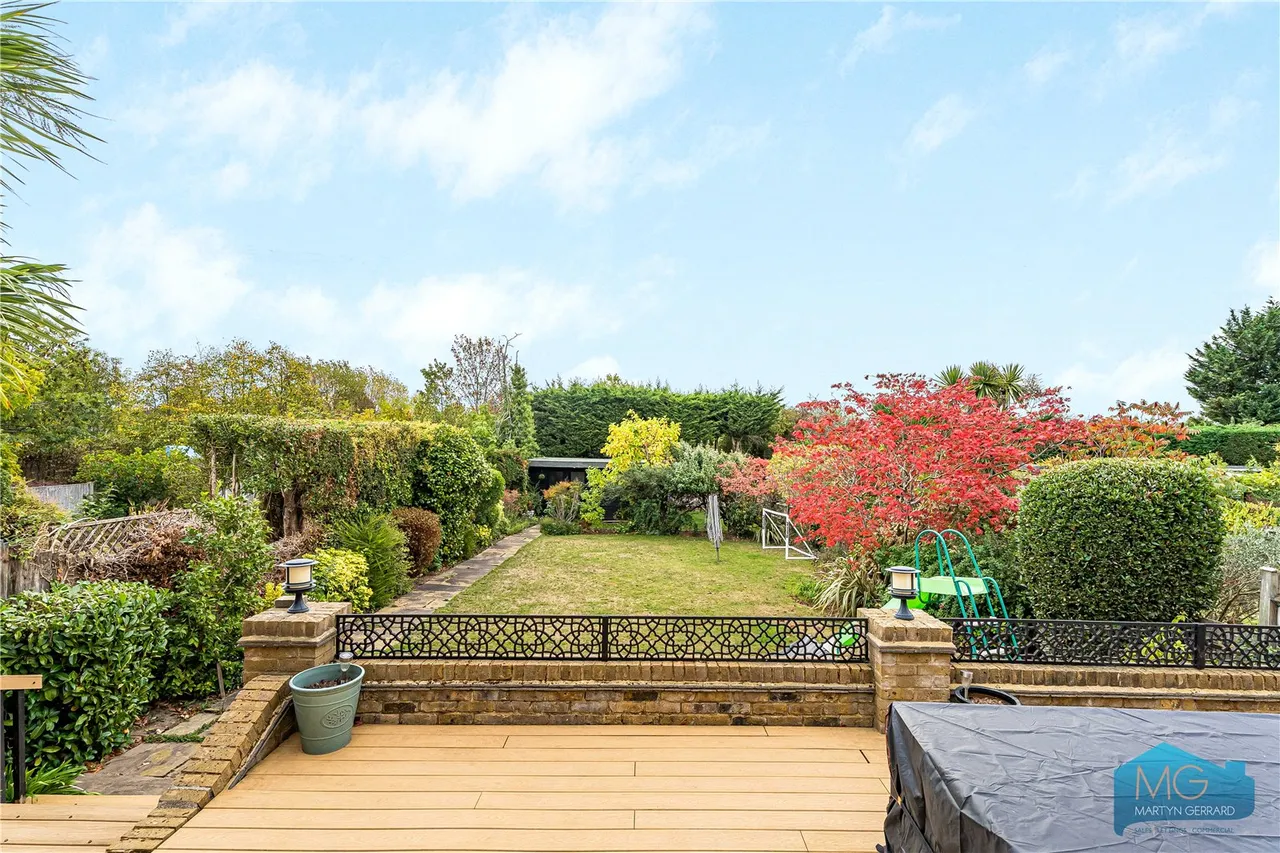 Woodland Way, London, N21, photo 30