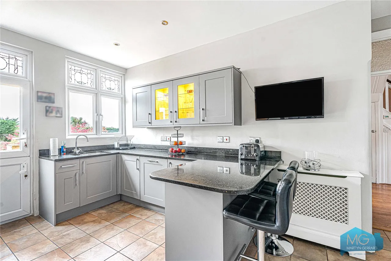 Woodland Way, London, N21, photo 8