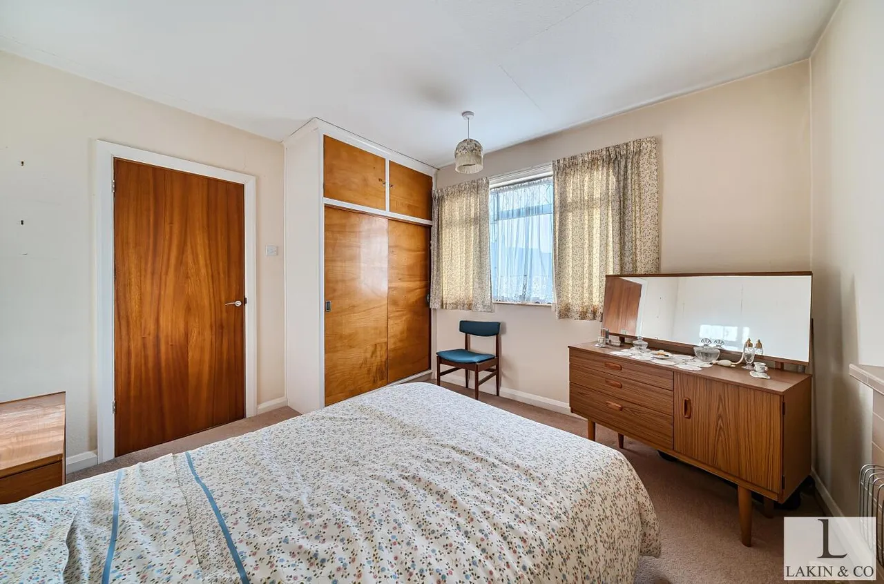 Edinburgh Close, Ickenham, UB10 8RA, photo 12
