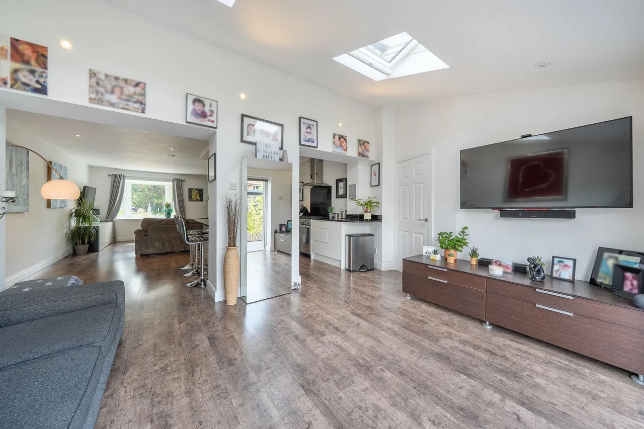 Heatherfield Court, Wilmslow, photo 10