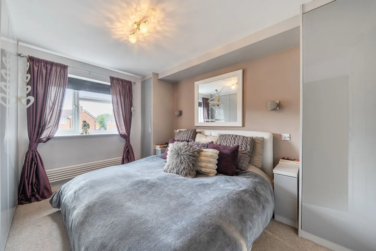 Heatherfield Court, Wilmslow, photo 13
