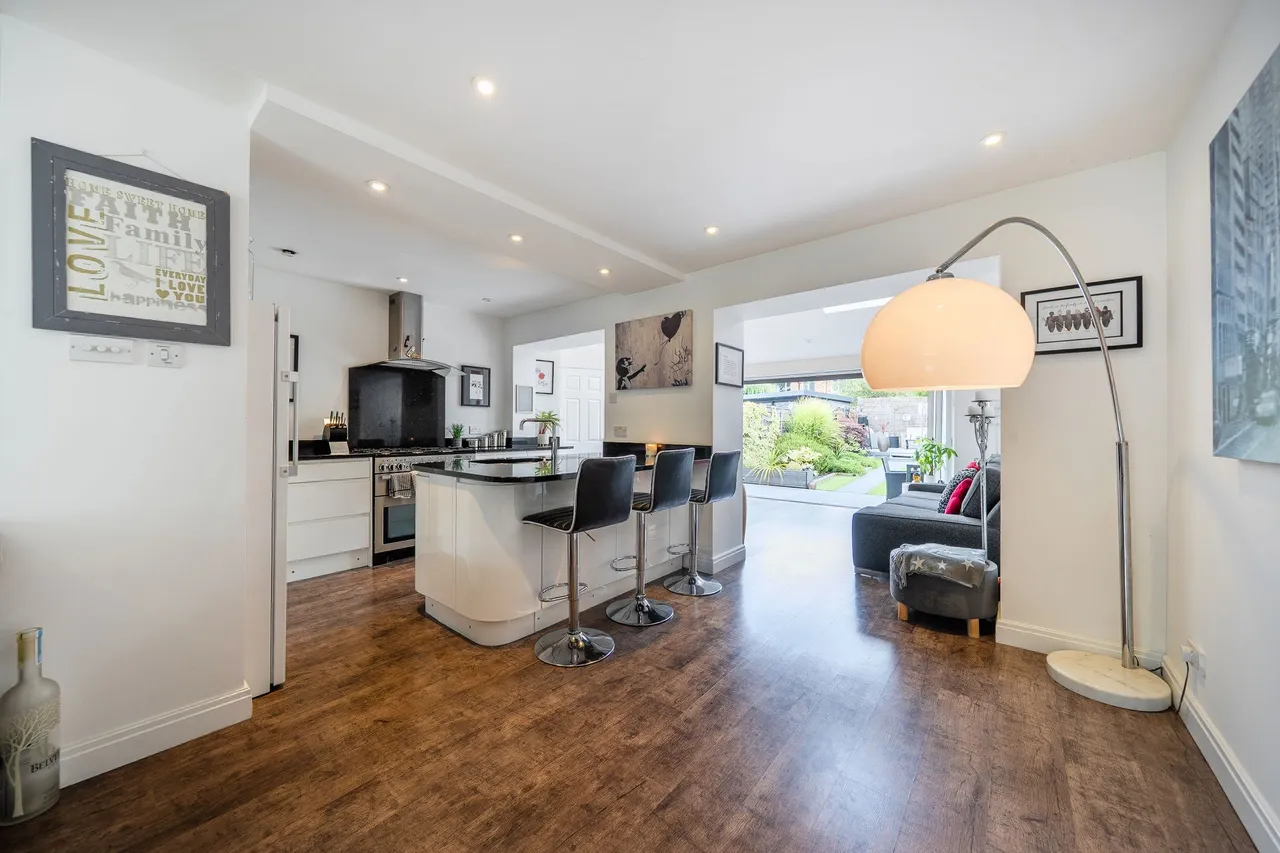 Heatherfield Court, Wilmslow, photo 8