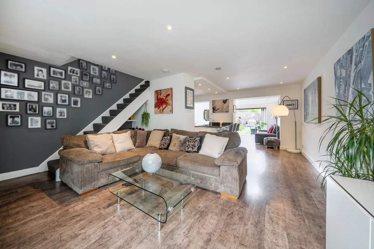 Heatherfield Court, Wilmslow, photo 5