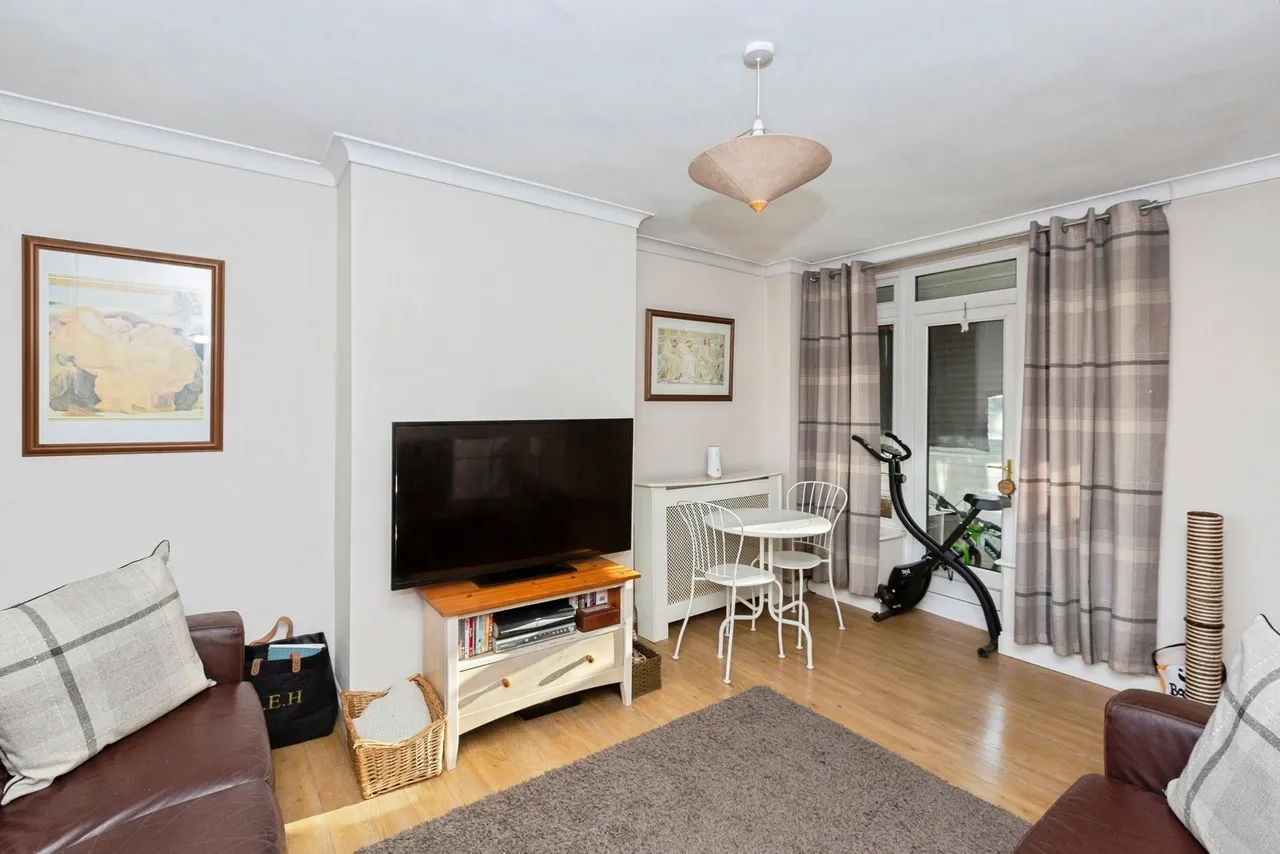 Longbridge Road, Barking, IG11, photo 6