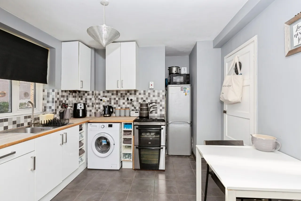 Longbridge Road, Barking, IG11, photo 8