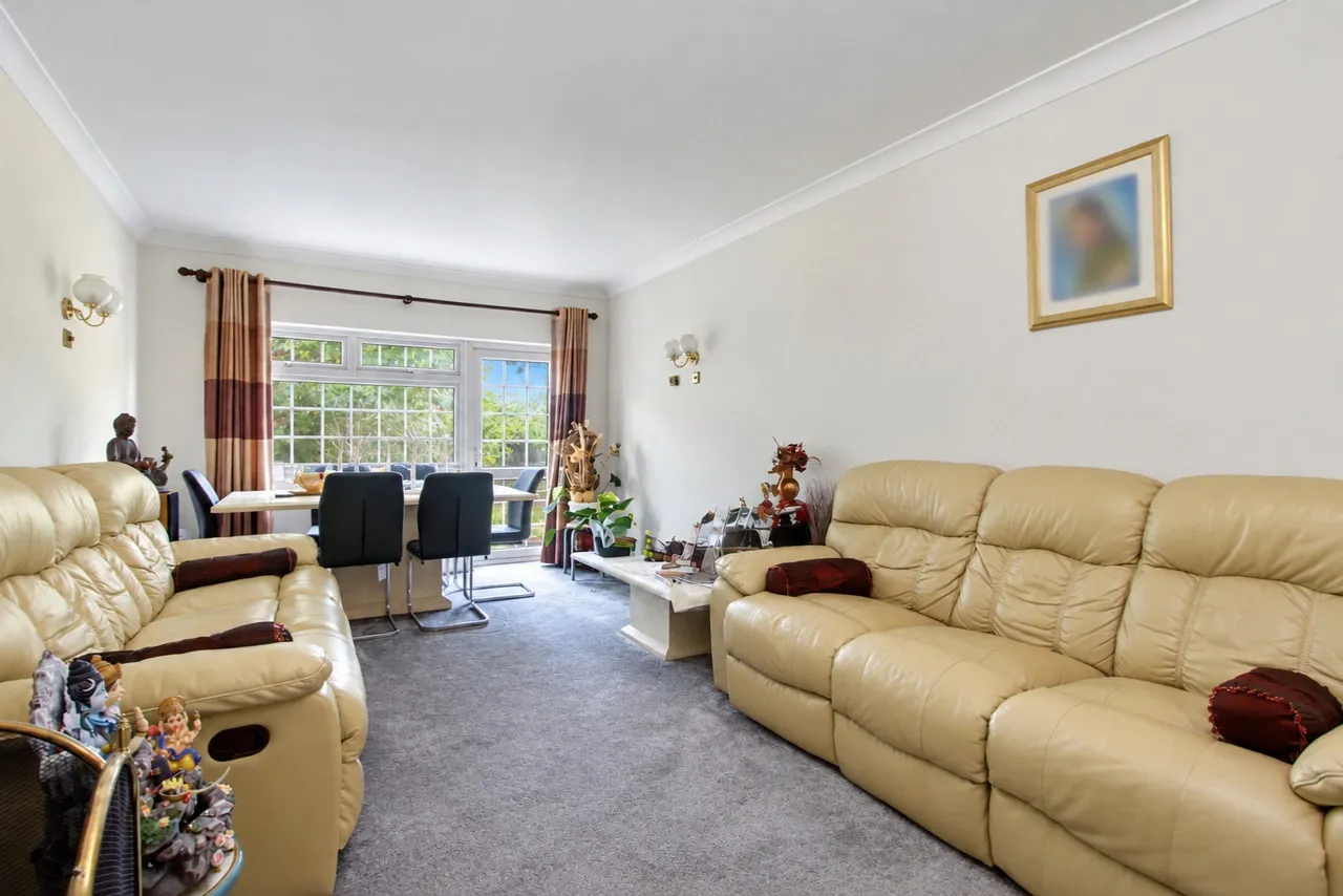 Ardleigh Green Road, Hornchurch, RM11, photo 7