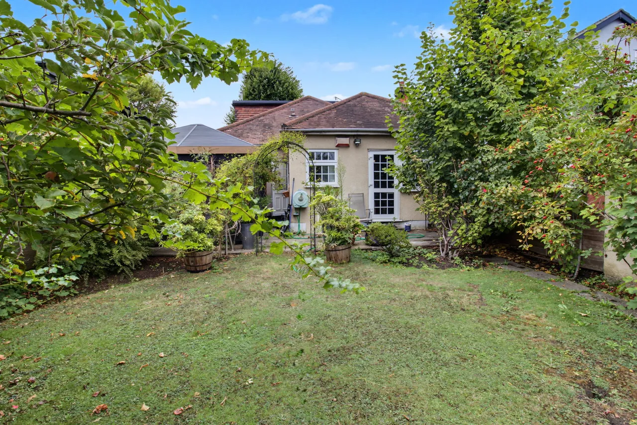 Ardleigh Green Road, Hornchurch, RM11, photo 10