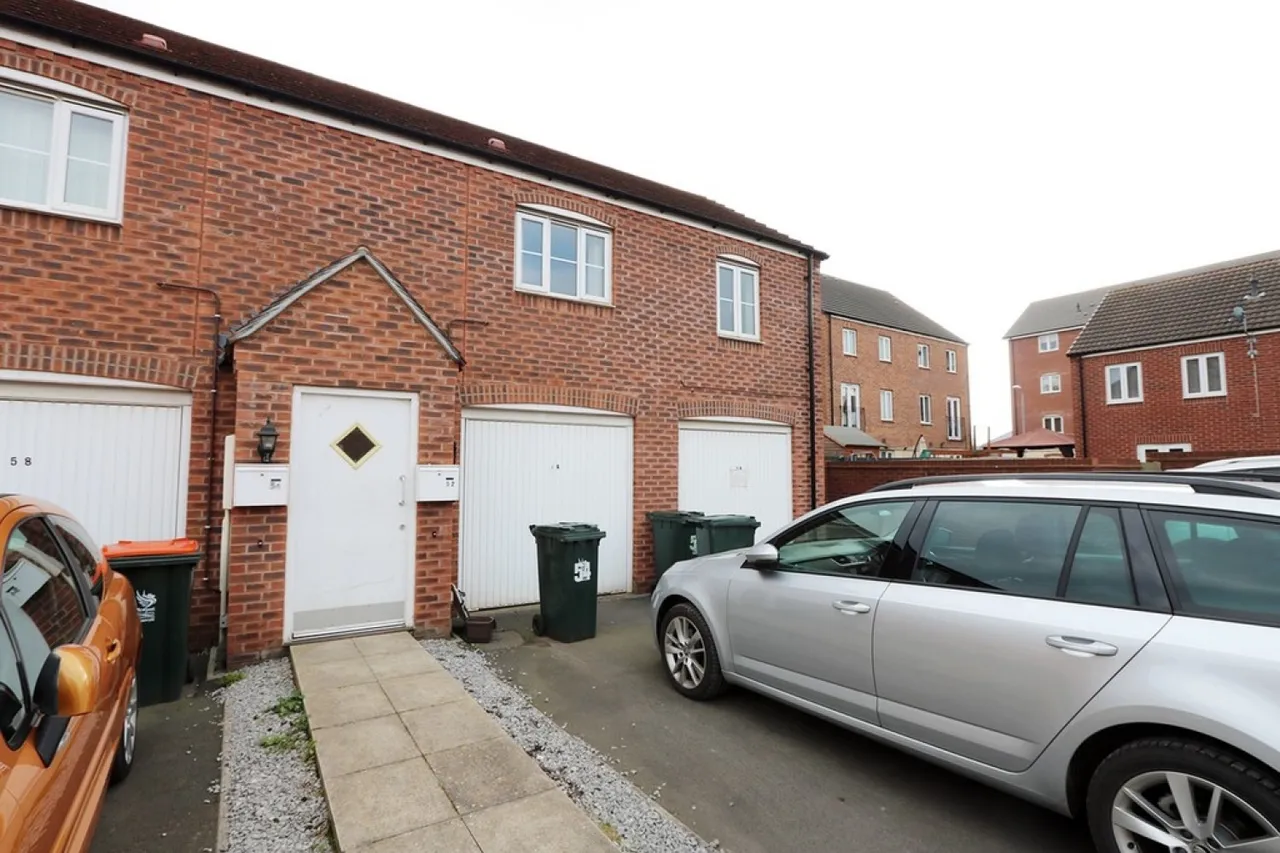 1 bed flat to rent, Lysaght Avenue, Newport, NP19