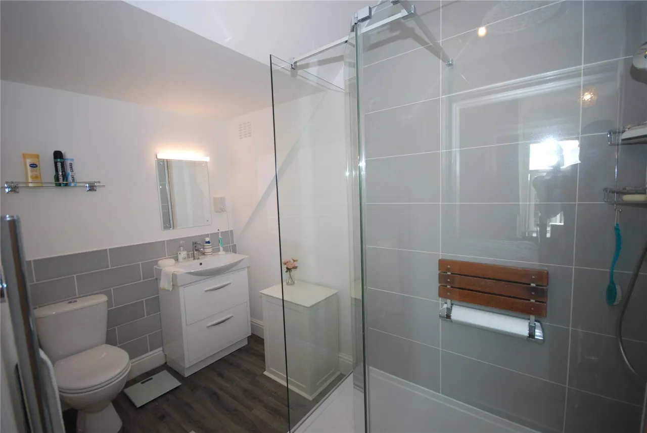 Bourne Avenue, Salisbury, Wiltshire, SP1 1LS, photo 6