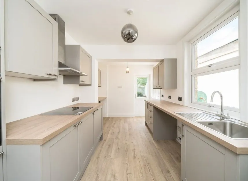 Russell Road, Wimbledon, SW19, photo 3