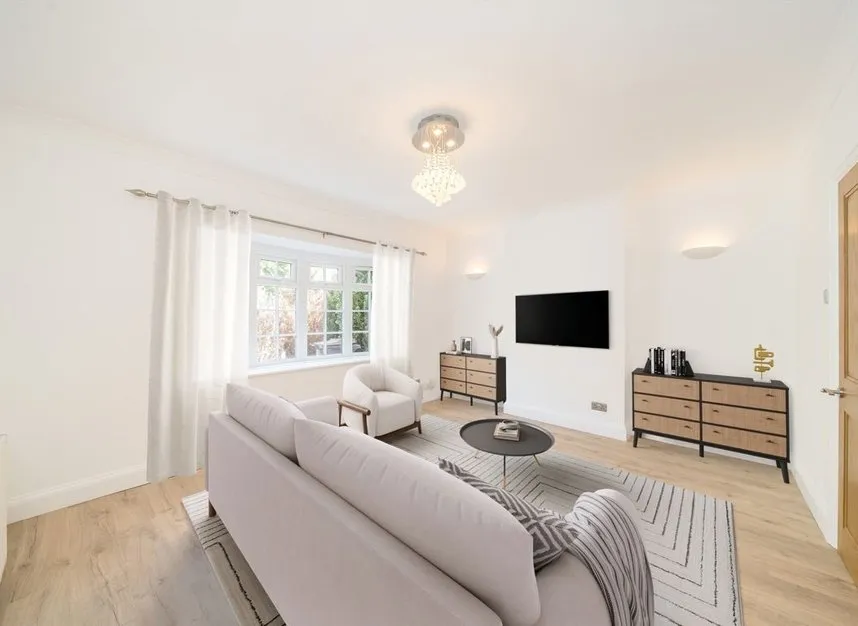 Russell Road, Wimbledon, SW19, photo 2