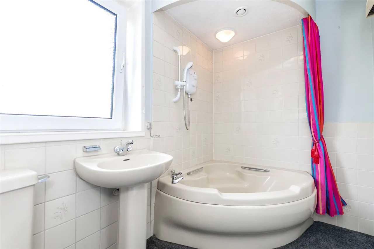 Ashgrove Road West, Aberdeen, AB16, photo 17
