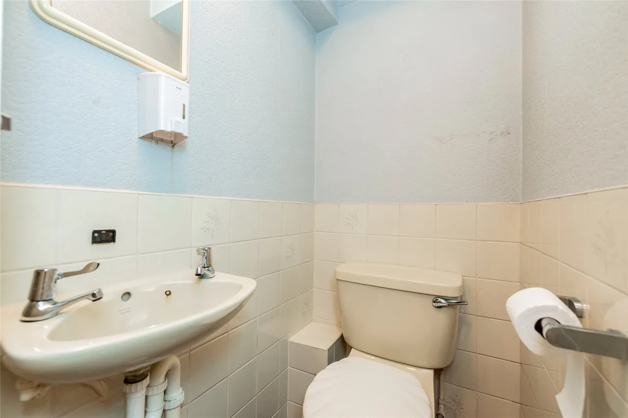 Ashgrove Road West, Aberdeen, AB16, photo 10