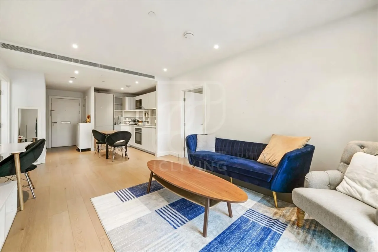 2 bed flat for sale, Lockgate Road, London, SW6
