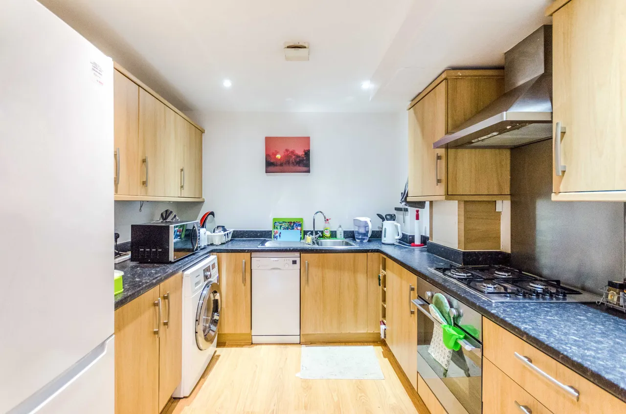 Flat G01 Taylor House, 3 Storehouse Mews, London, photo 10