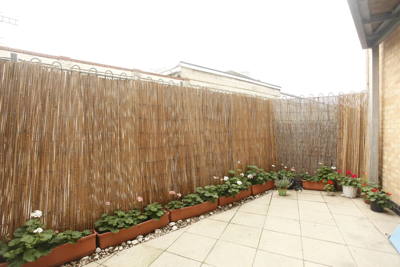 Flat G01 Taylor House, 3 Storehouse Mews, London, photo 4