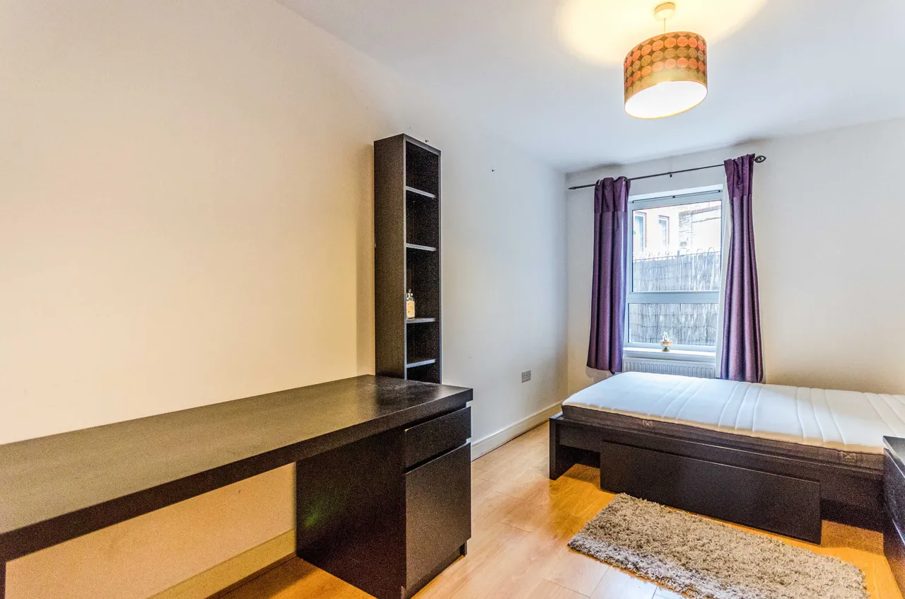 Flat G01 Taylor House, 3 Storehouse Mews, London, photo 8
