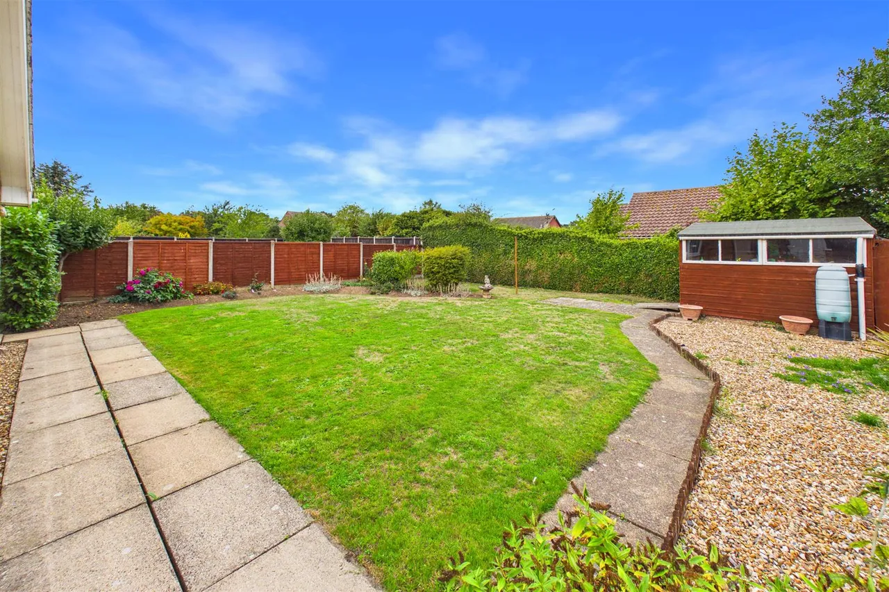 Maltings Drive, Harleston, IP20, photo 22