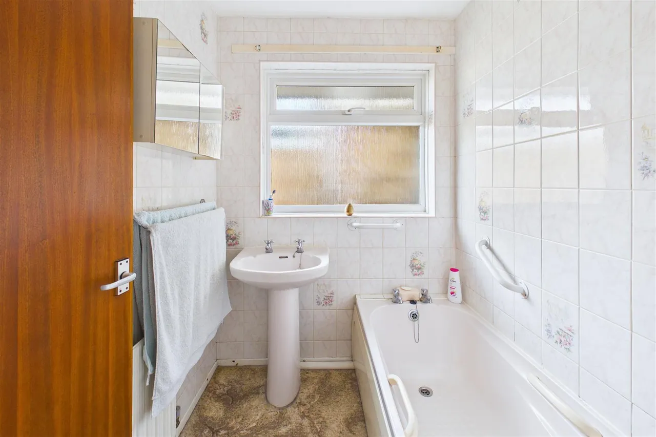 Maltings Drive, Harleston, IP20, photo 14