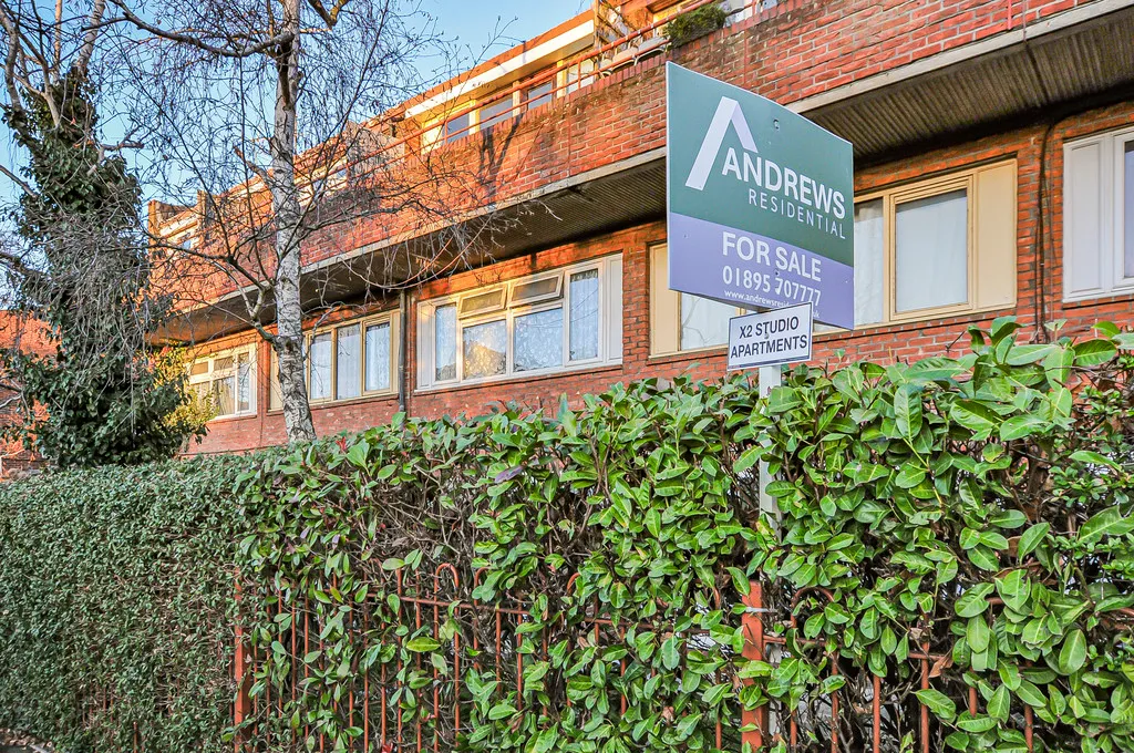 Apartment for sale in Colley House, Whitehall Road, UB8, photo 15