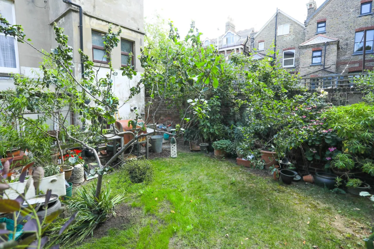Carlton Avenue, Ramsgate, CT11, photo 33