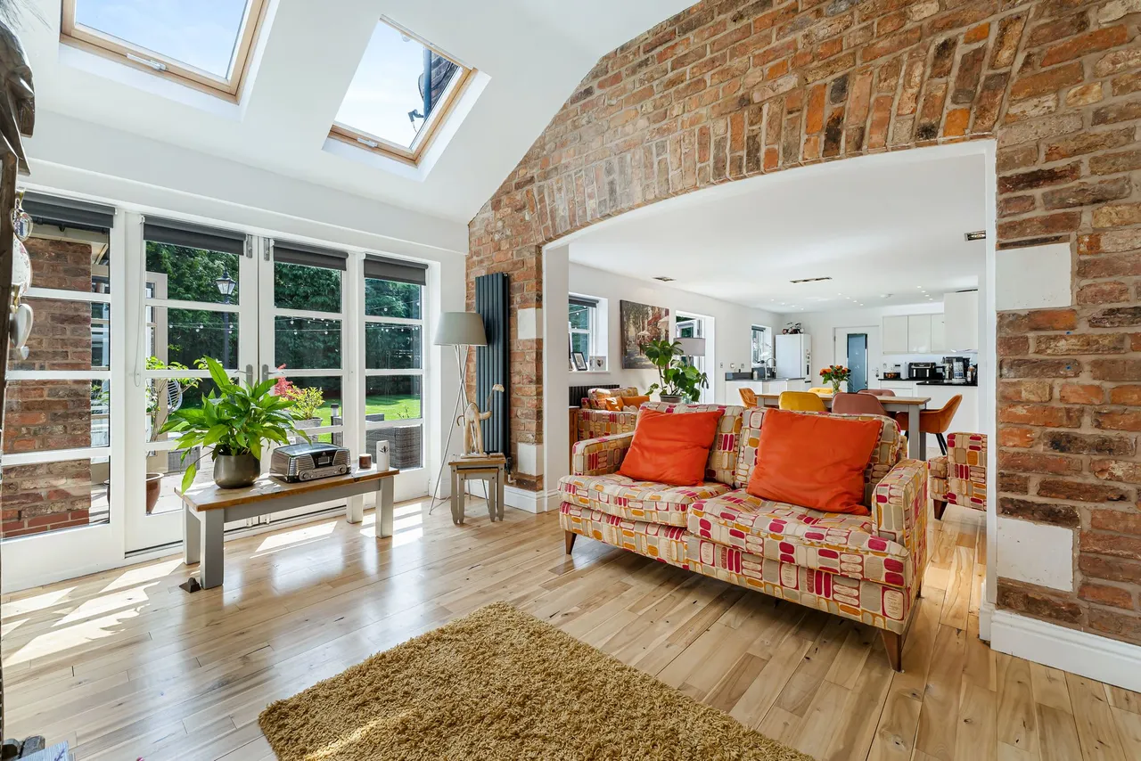 Mobberley Road, Knutsford, photo 11