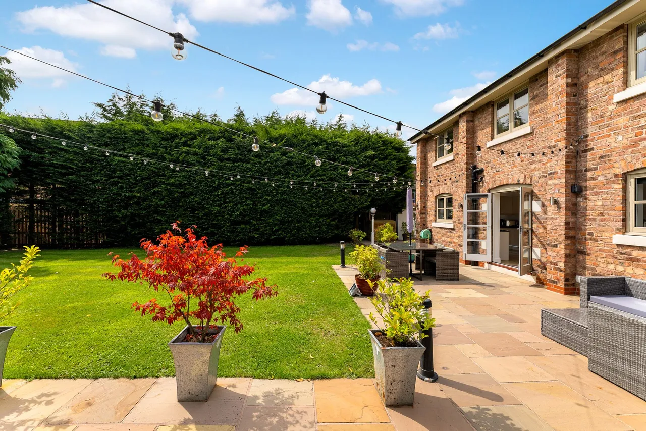Mobberley Road, Knutsford, photo 46