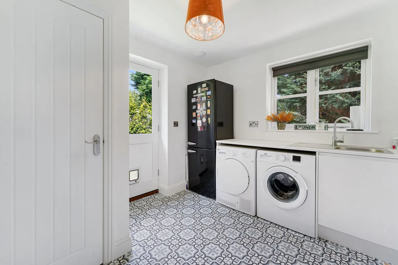 Mobberley Road, Knutsford, photo 24