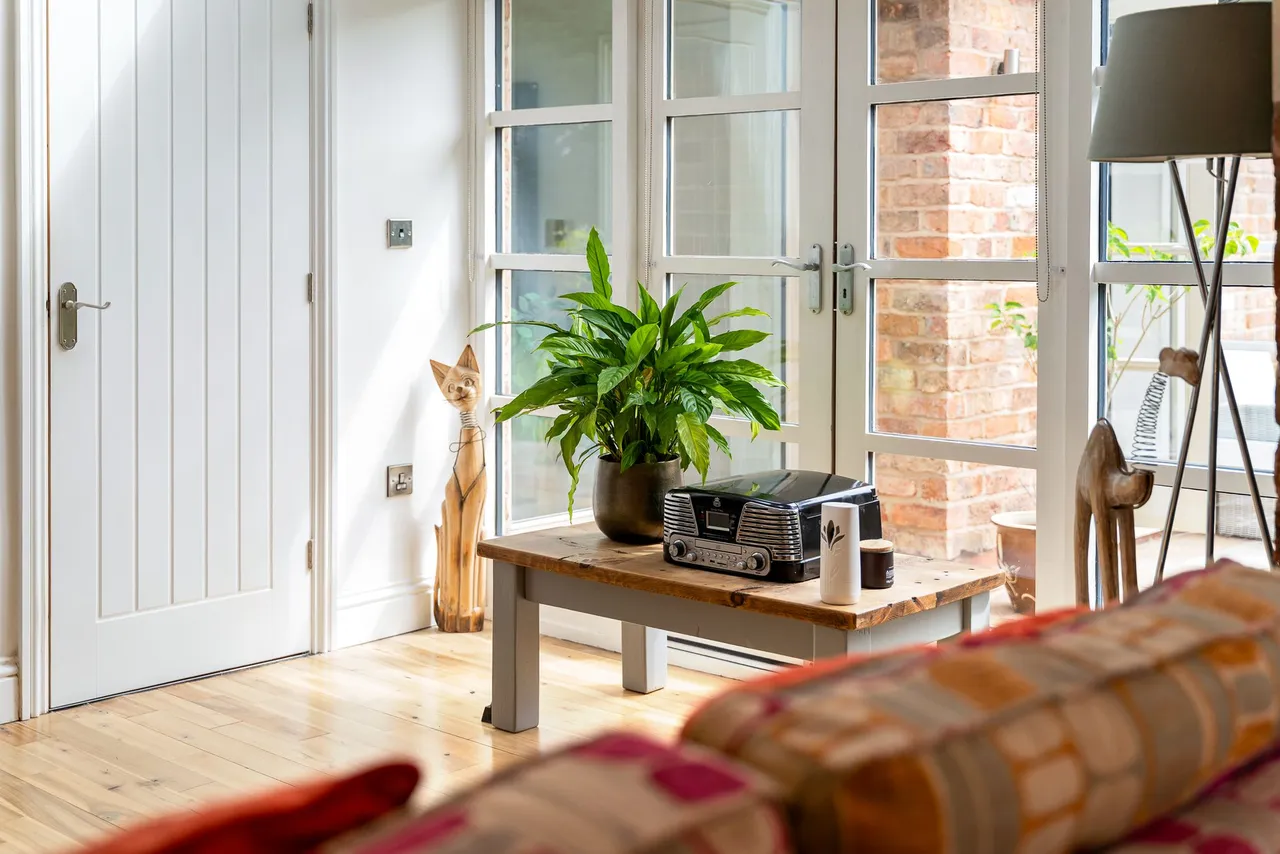 Mobberley Road, Knutsford, photo 14