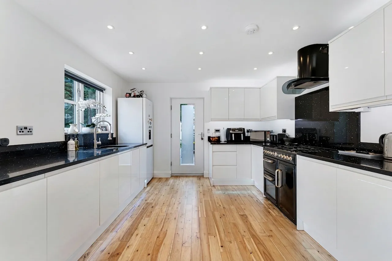 Mobberley Road, Knutsford, photo 8