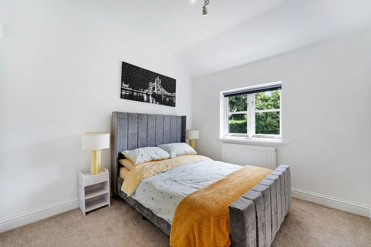 Mobberley Road, Knutsford, photo 28