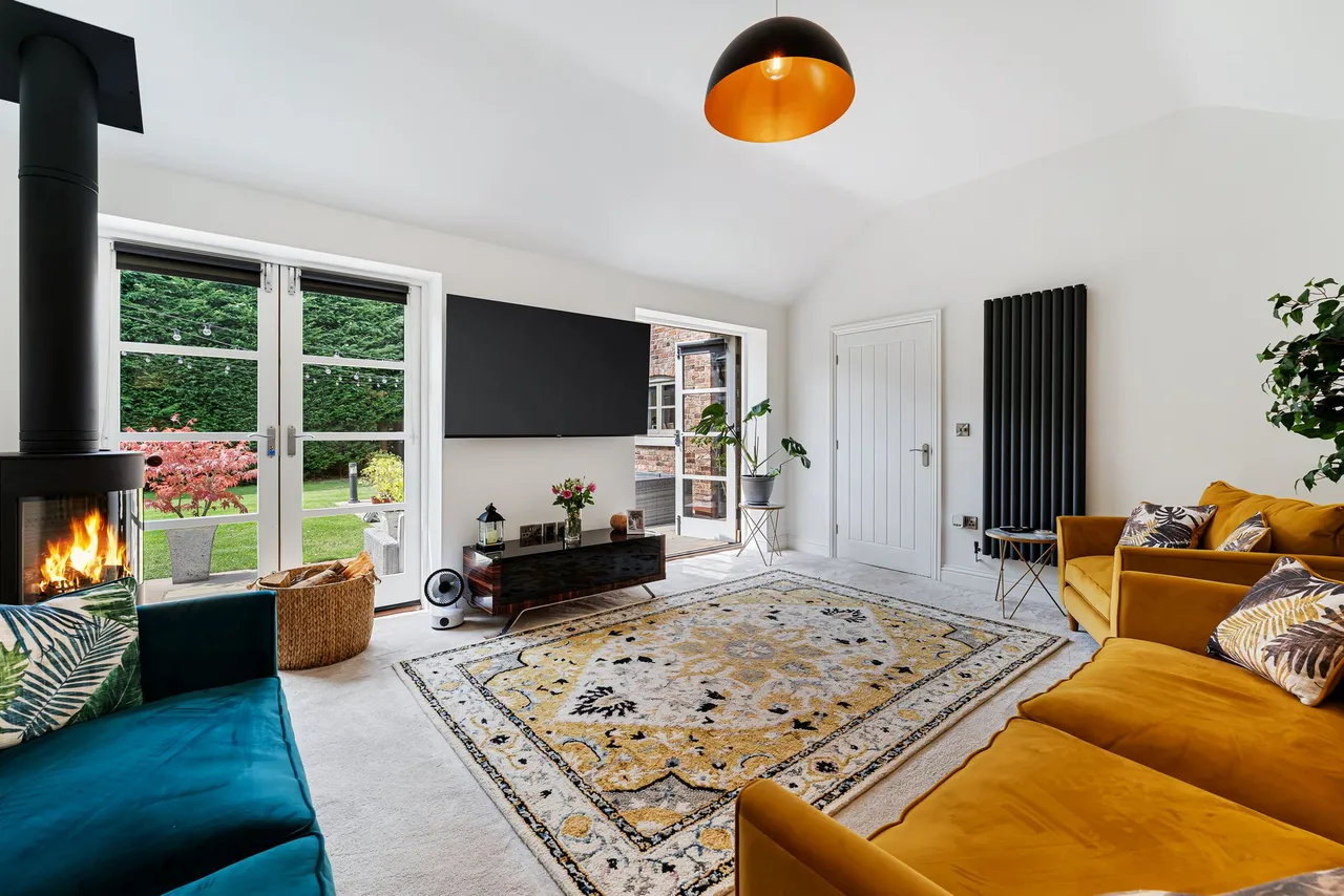 Mobberley Road, Knutsford, photo 21