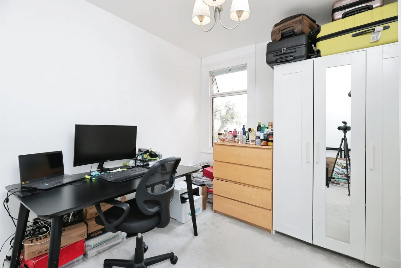 Totteridge Avenue, High Wycombe, HP13, photo 17