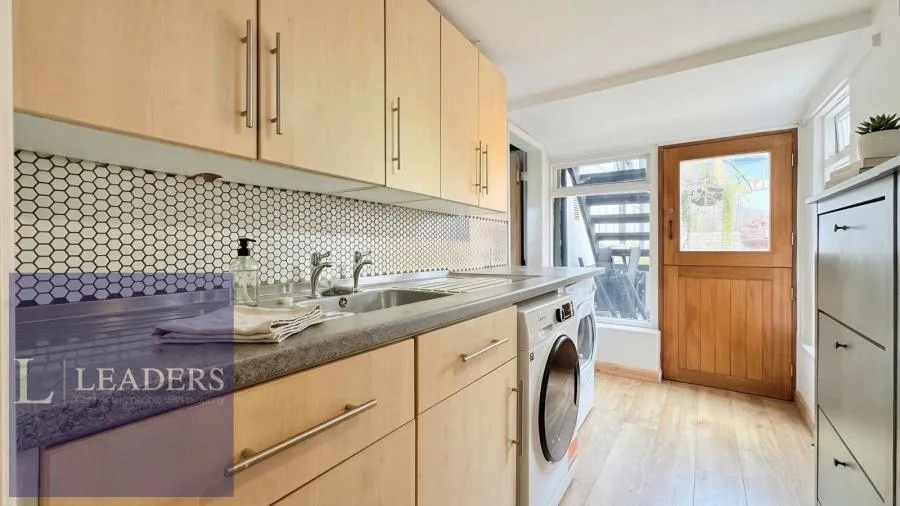 Head Street, Halstead, CO9, photo 12