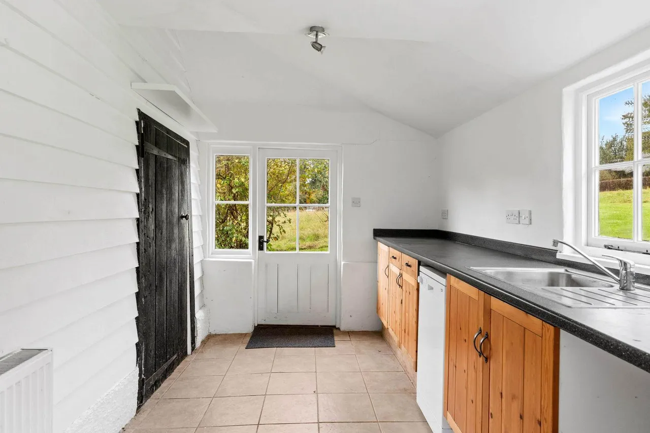 Wormley West End, Broxbourne, EN10, photo 31