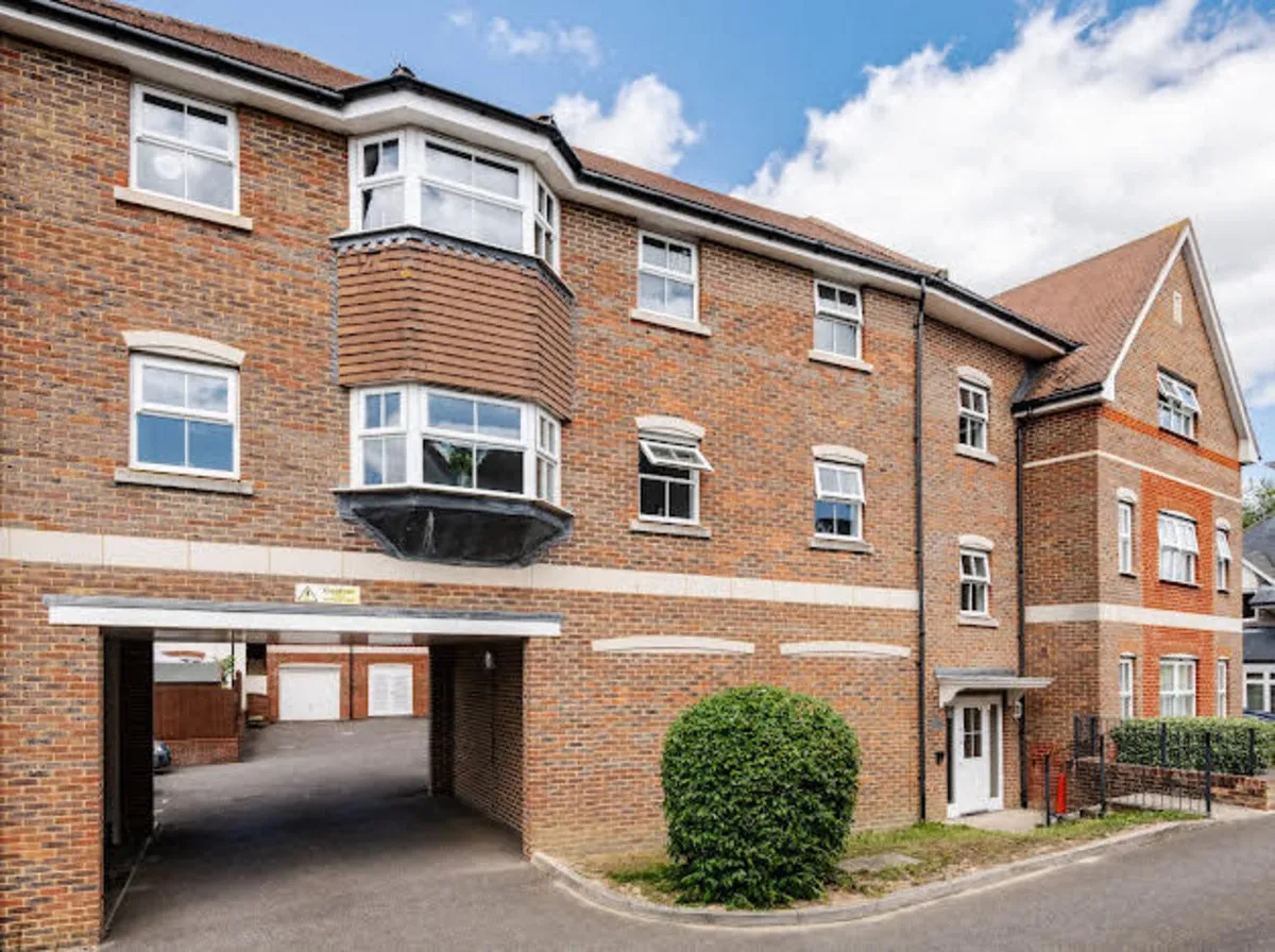 Pulborough, RH20 1FJ, photo 9