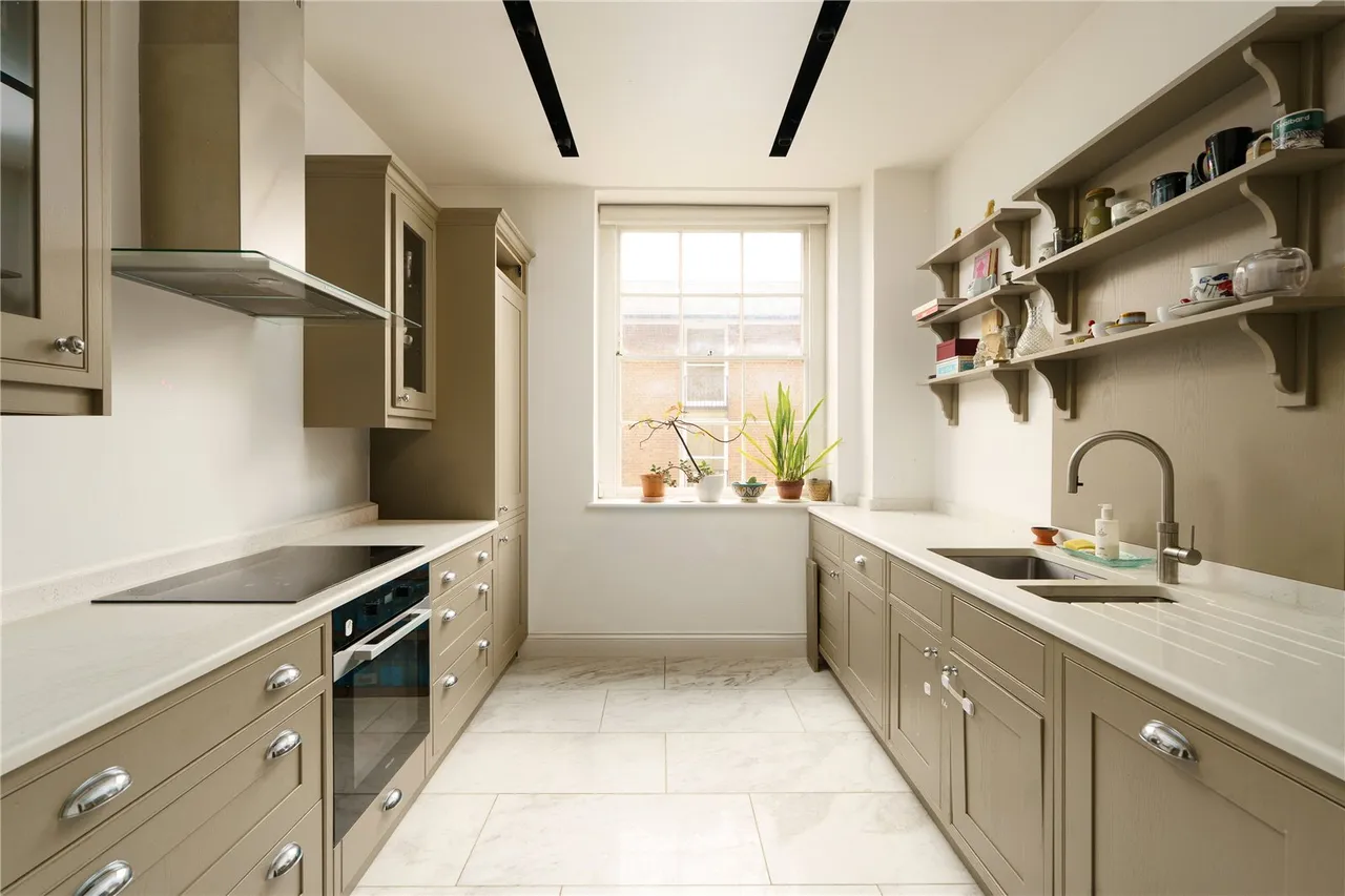Cumberland Terrace, Regent's Park, London, NW1 4HP, photo 7
