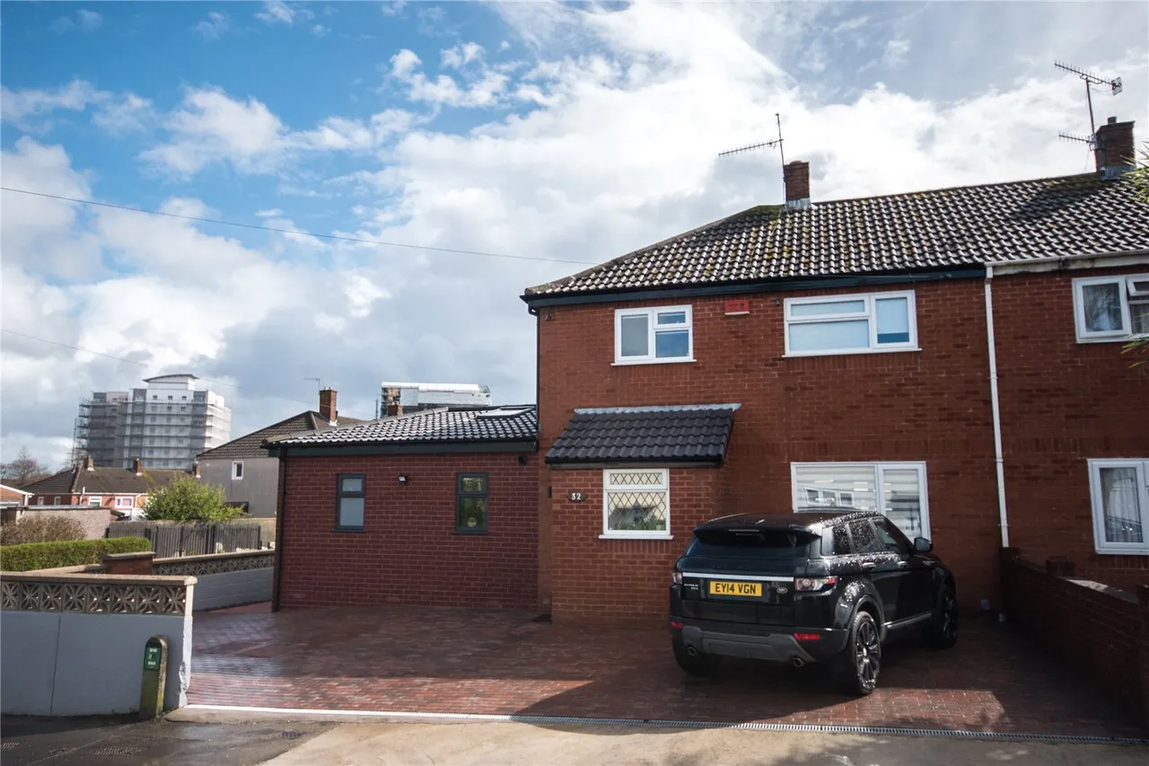 Hollisters Drive, Bristol, Somerset, BS13, photo 26