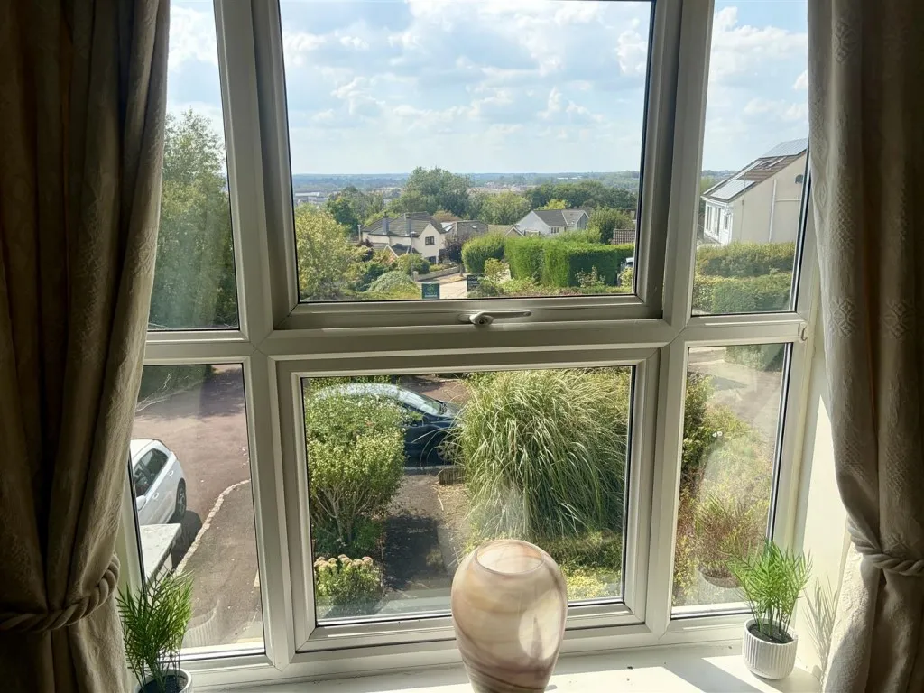 Tithe Barn Crescent, Old Town, photo 8