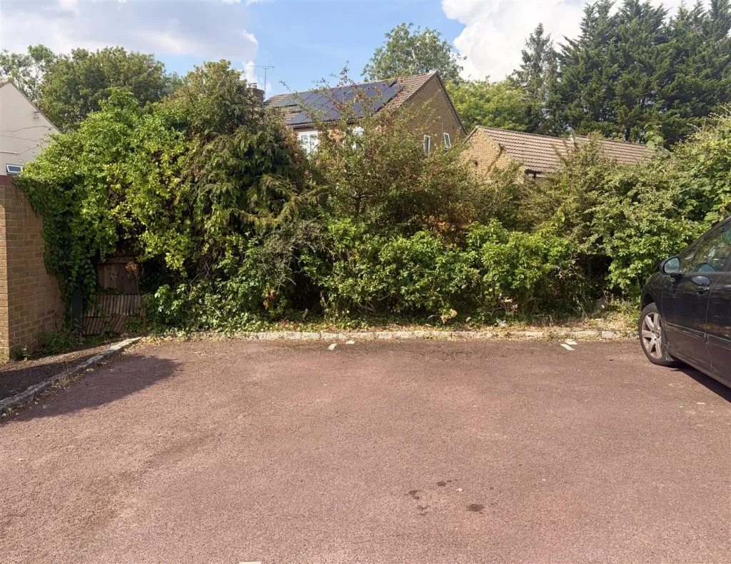 Tithe Barn Crescent, Old Town, photo 10