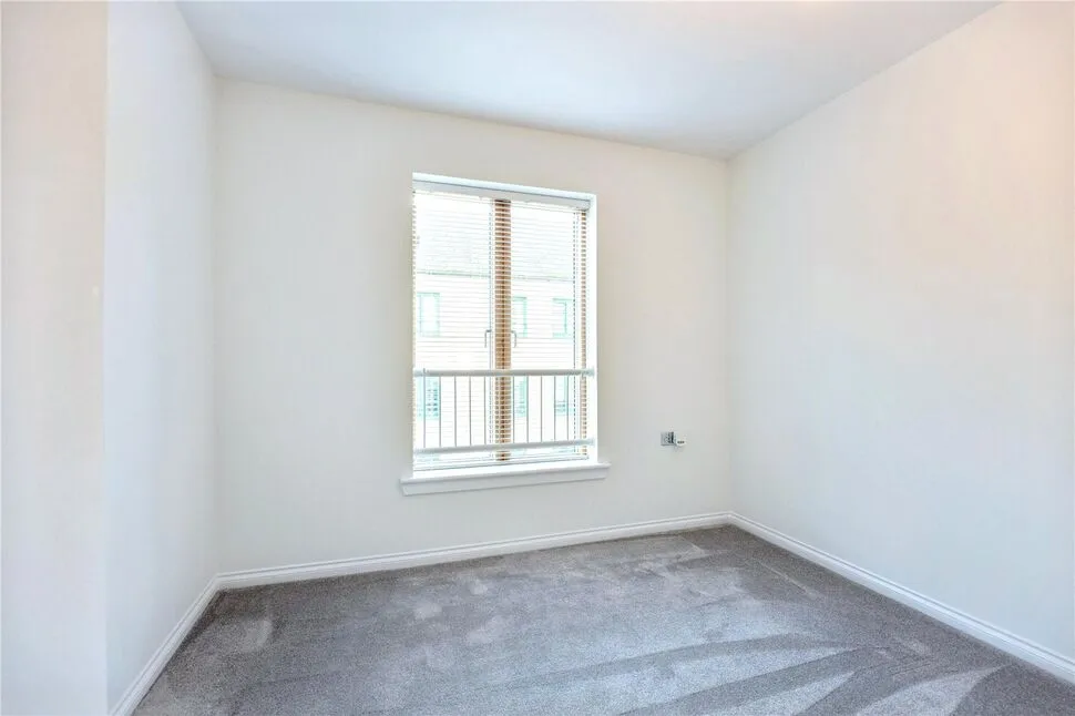 Exchange Street, DD1, photo 7