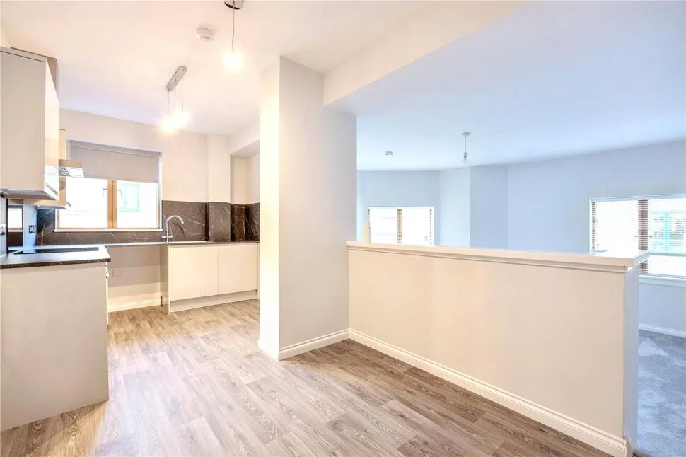 Exchange Street, DD1, photo 6