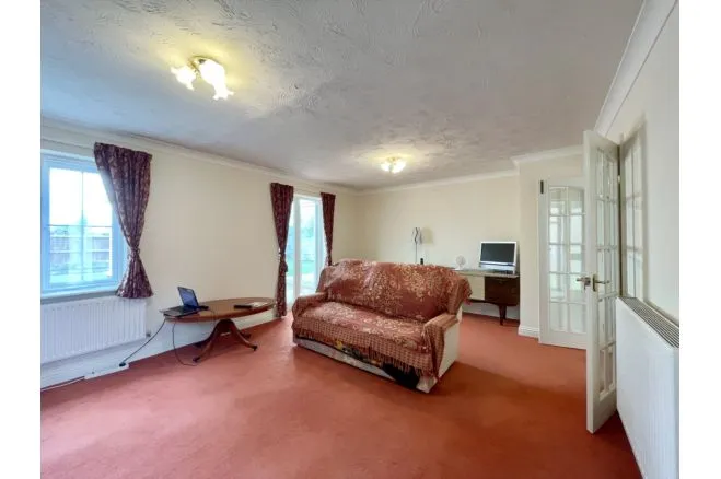 Shearers Drive, Spalding, PE11, photo 5