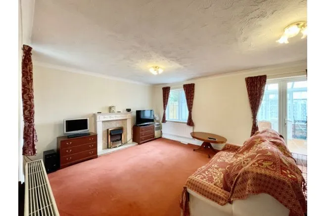 Shearers Drive, Spalding, PE11, photo 6