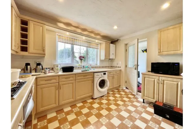 Shearers Drive, Spalding, PE11, photo 7