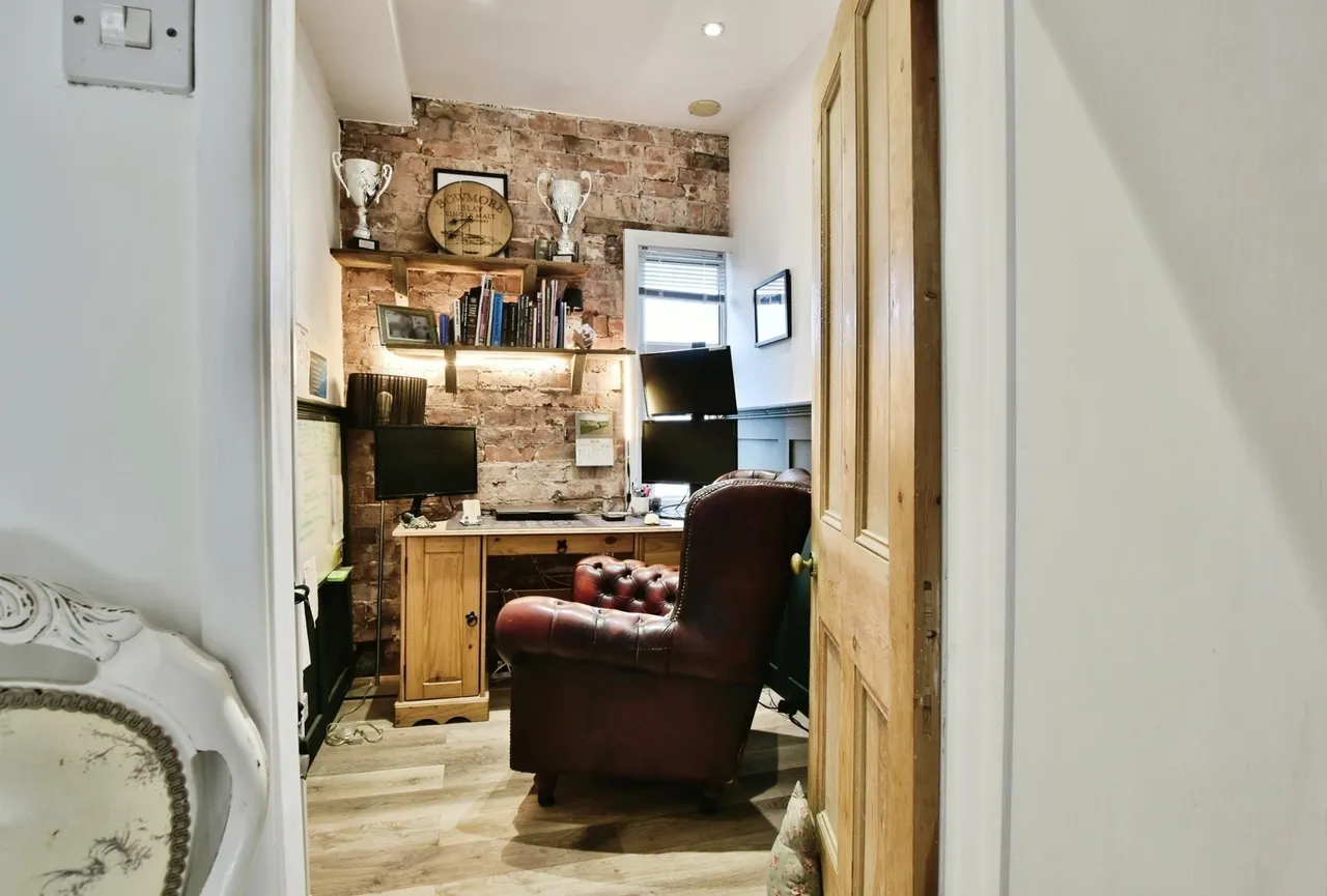 Lacey Green, WILMSLOW, Cheshire, SK9, photo 8