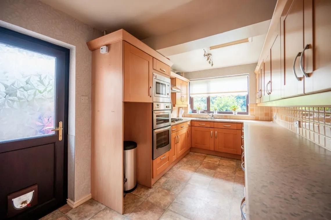 Marians Drive, Ormskirk, L39, photo 7