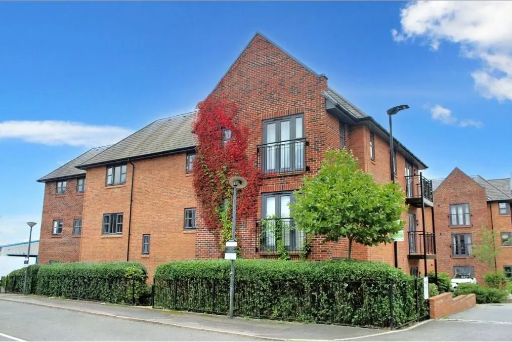 Carter Court, Hook, Hampshire, RG27 9GH, photo 7